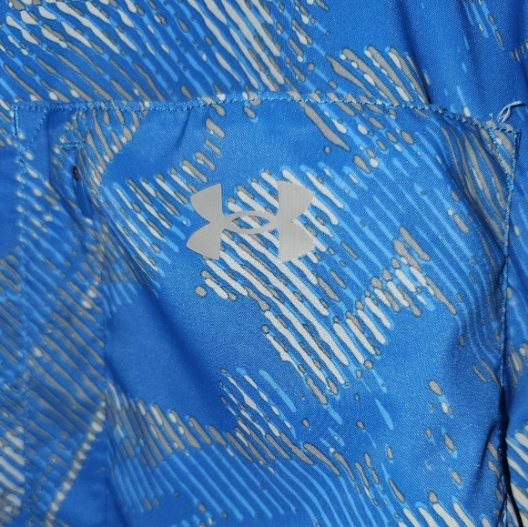 Men's NWOT UnderArmor Shirt - Picture 4 of 4